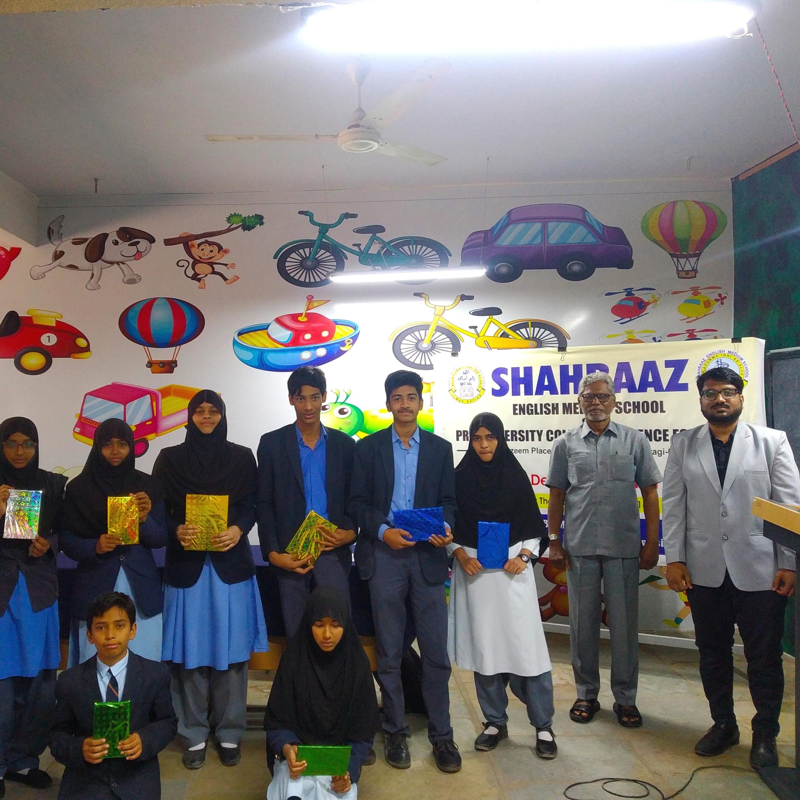 Mohammed Amer with students of Shahbaaz School and PU college in a psychological event