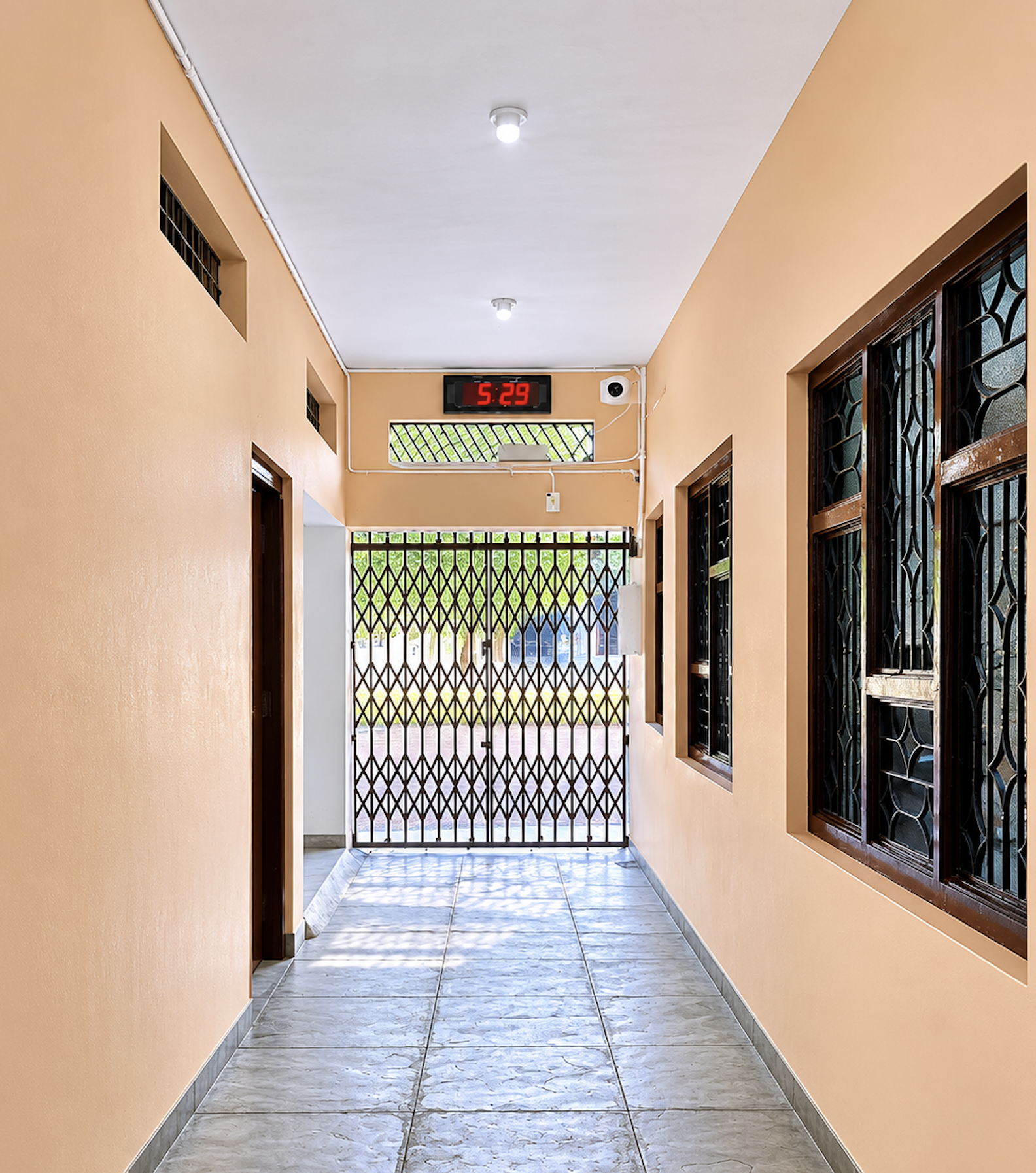 Shahbaaz Digital Clock, CCTV Camera, Intercom Speaker Image